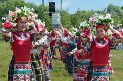 4 июня село Льгов Хотынецкого района приглашает на «Троицкие хороводы в Орловском полесье»